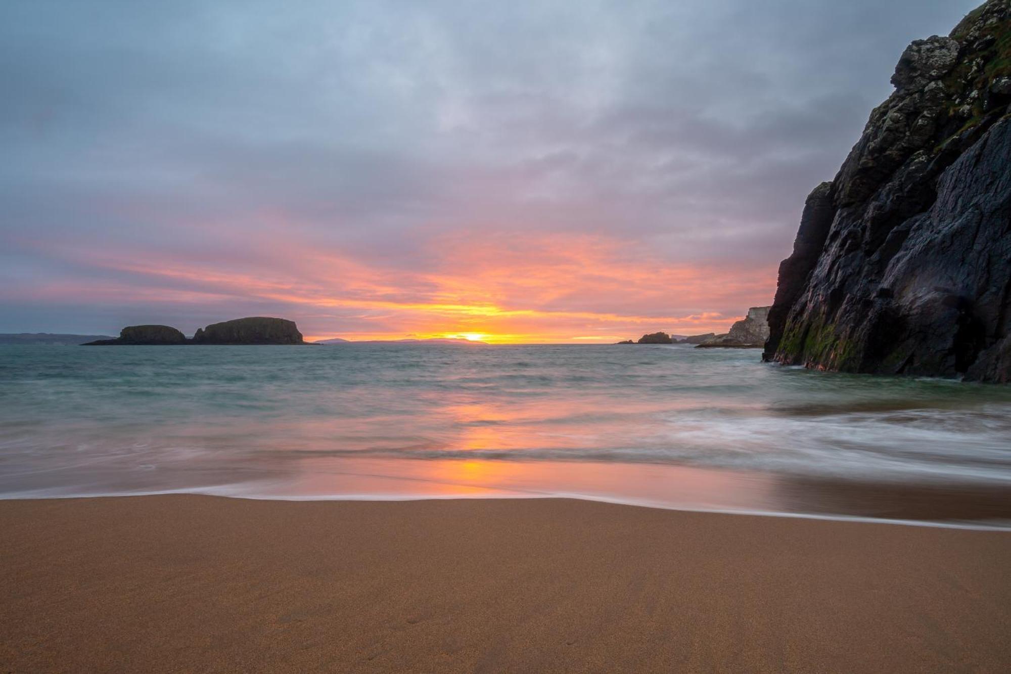 Dunnaglea Cottage, Ballintoy Exterior foto
